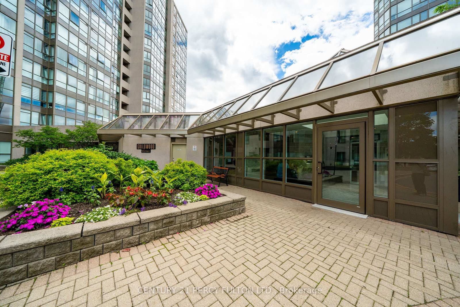 3231 Eglinton Avenue E, Unit 206B thumbnail 2