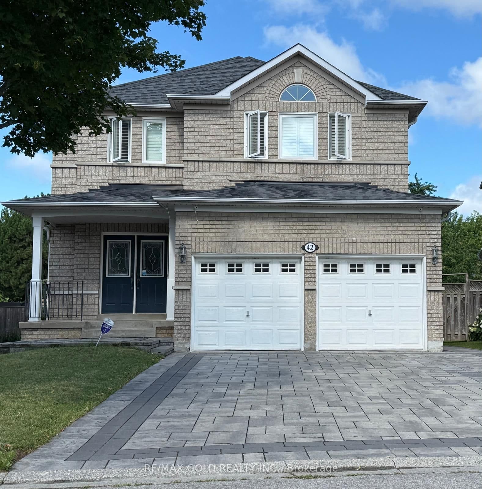 42 Stonebridge Boulevard - Image 1