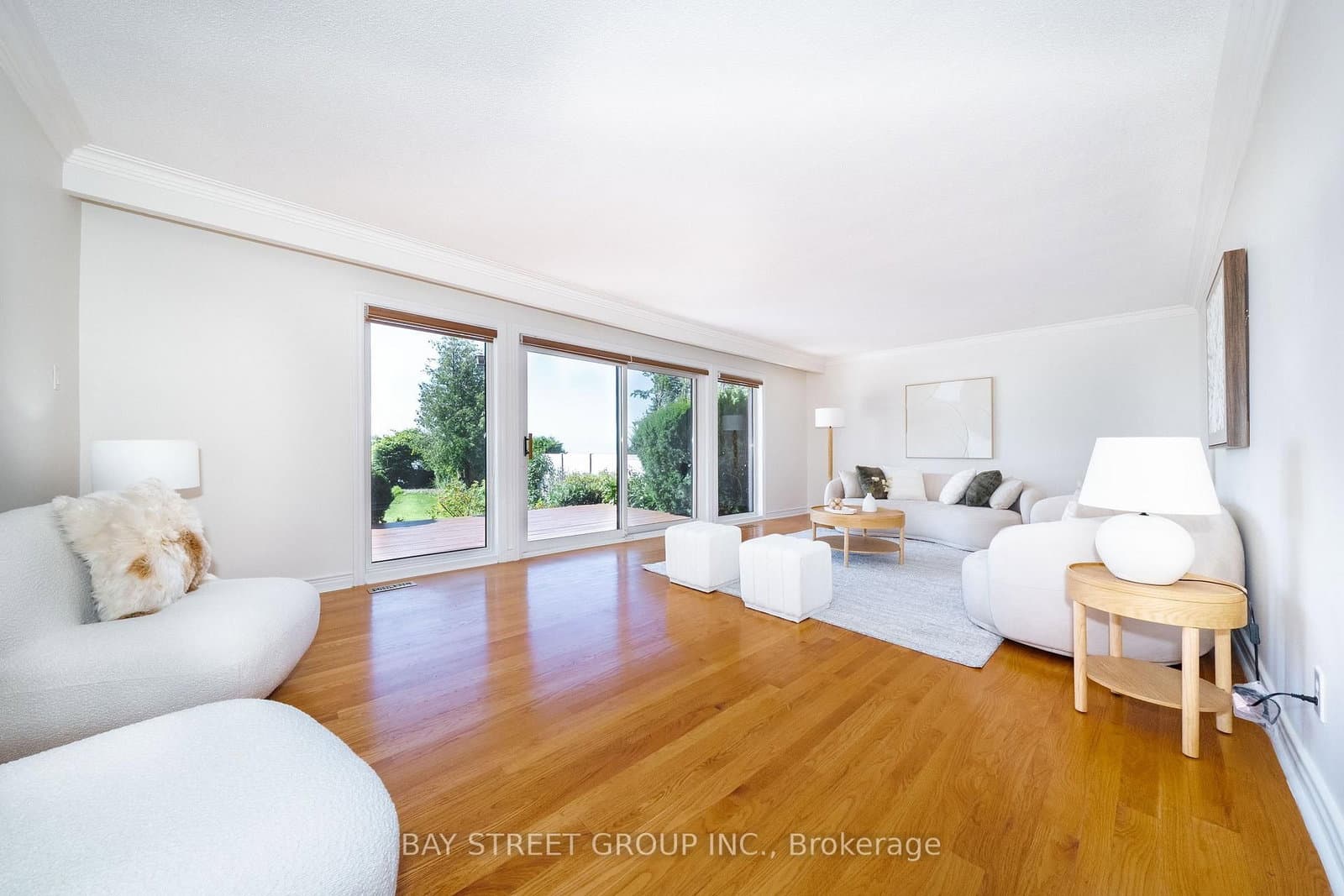 441 Guildwood Parkway thumbnail 12