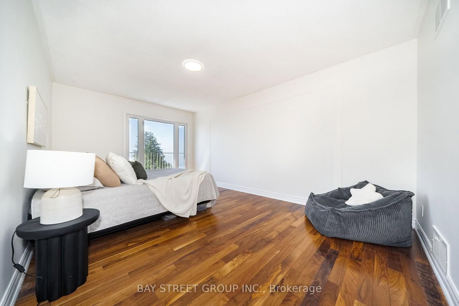 441 Guildwood Parkway thumbnail 27