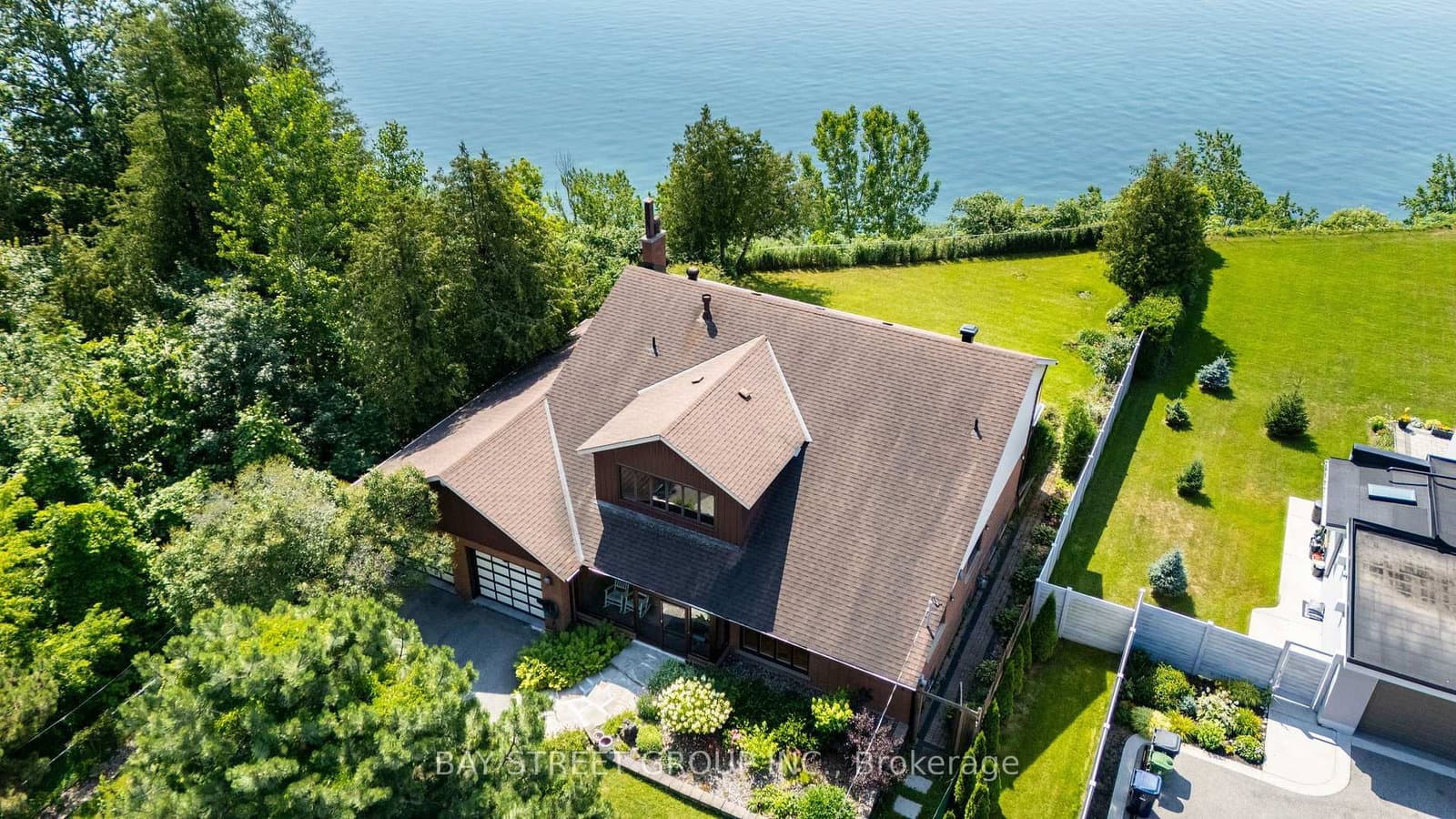 441 Guildwood Parkway thumbnail 3
