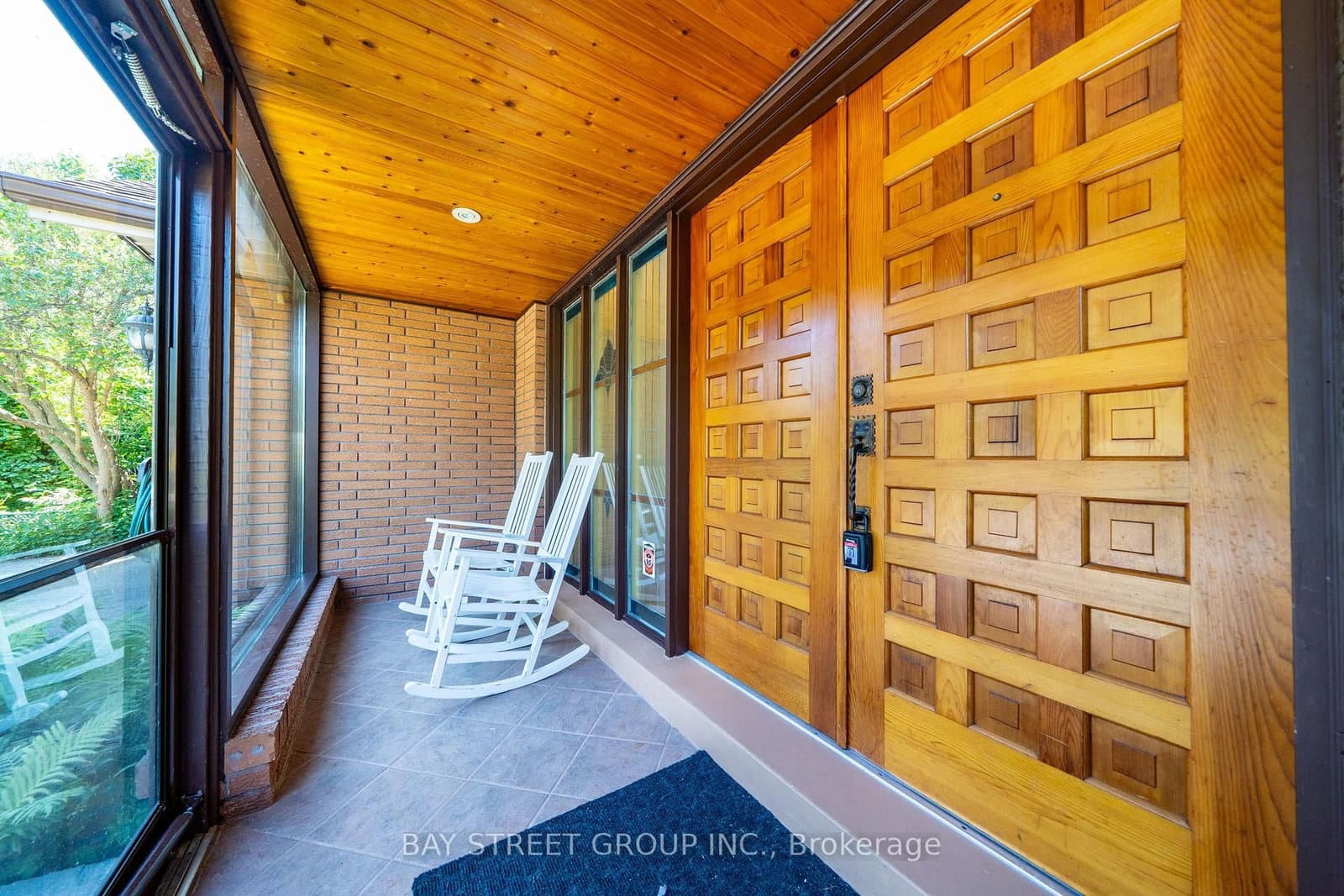 441 Guildwood Parkway thumbnail 4