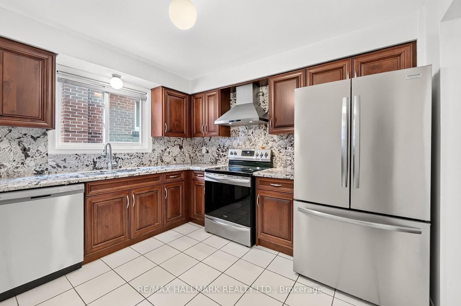 402 Kingston Road, Unit MAIN thumbnail 17