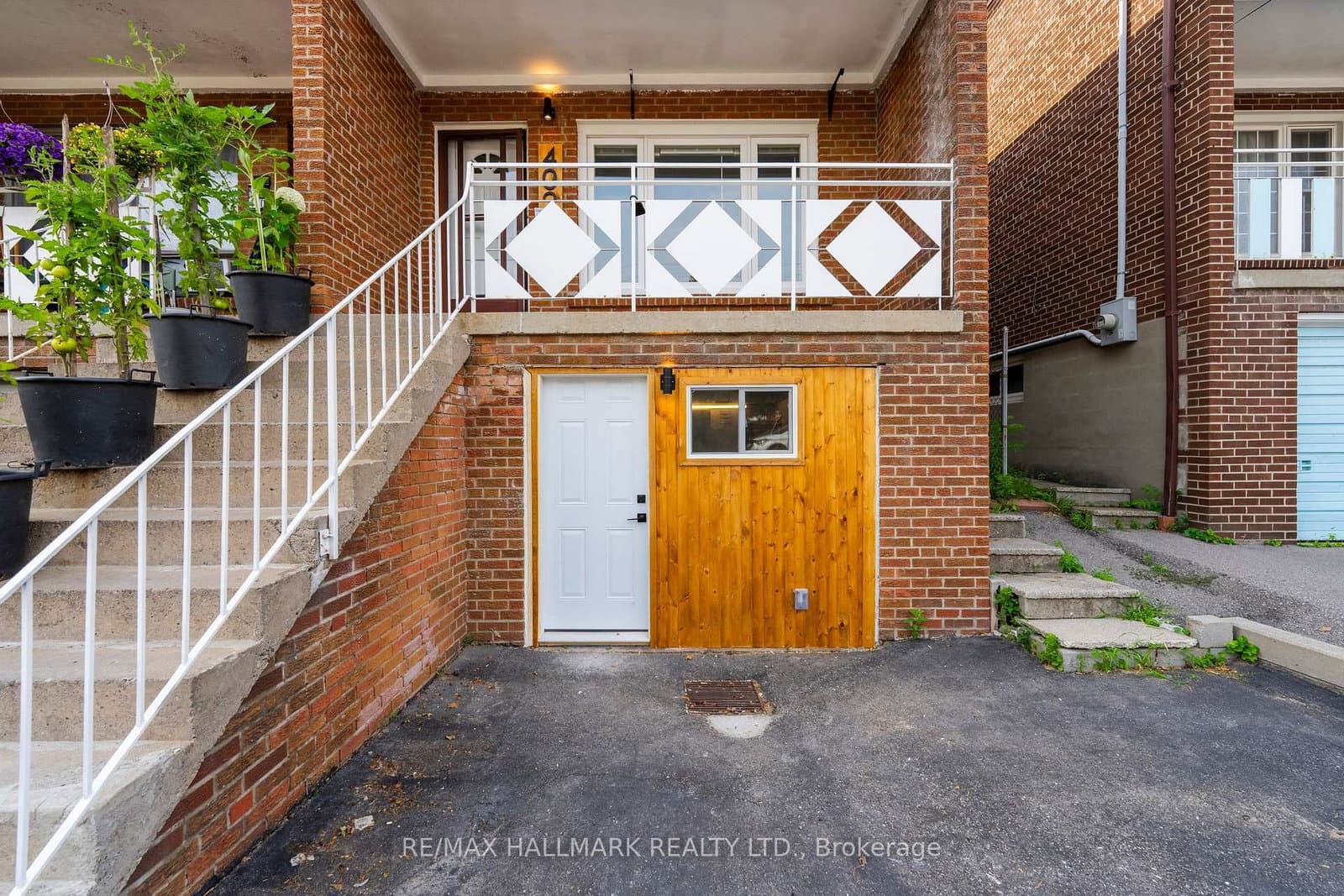 402 Kingston Road, Unit MAIN thumbnail 25