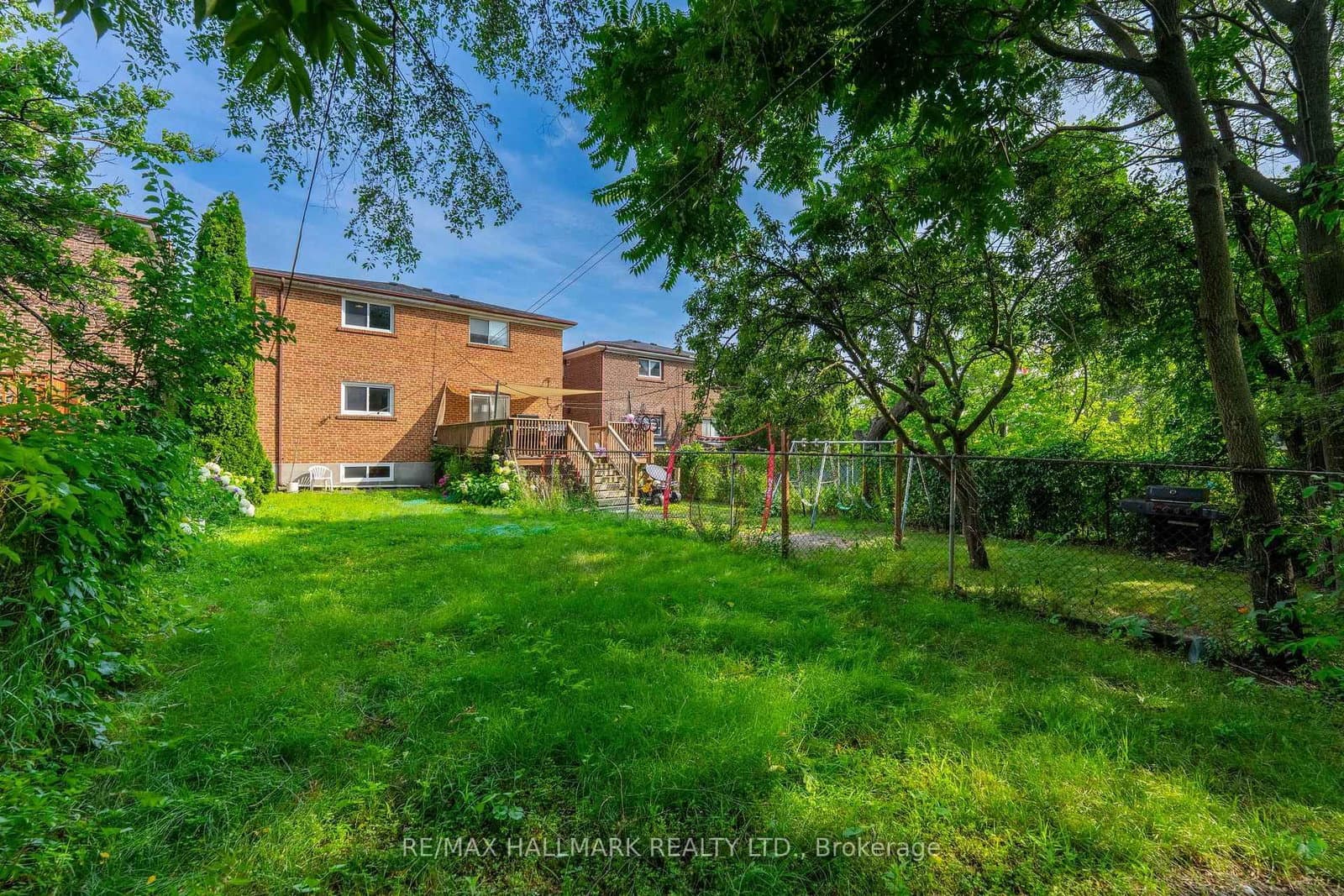 402 Kingston Road, Unit MAIN thumbnail 32