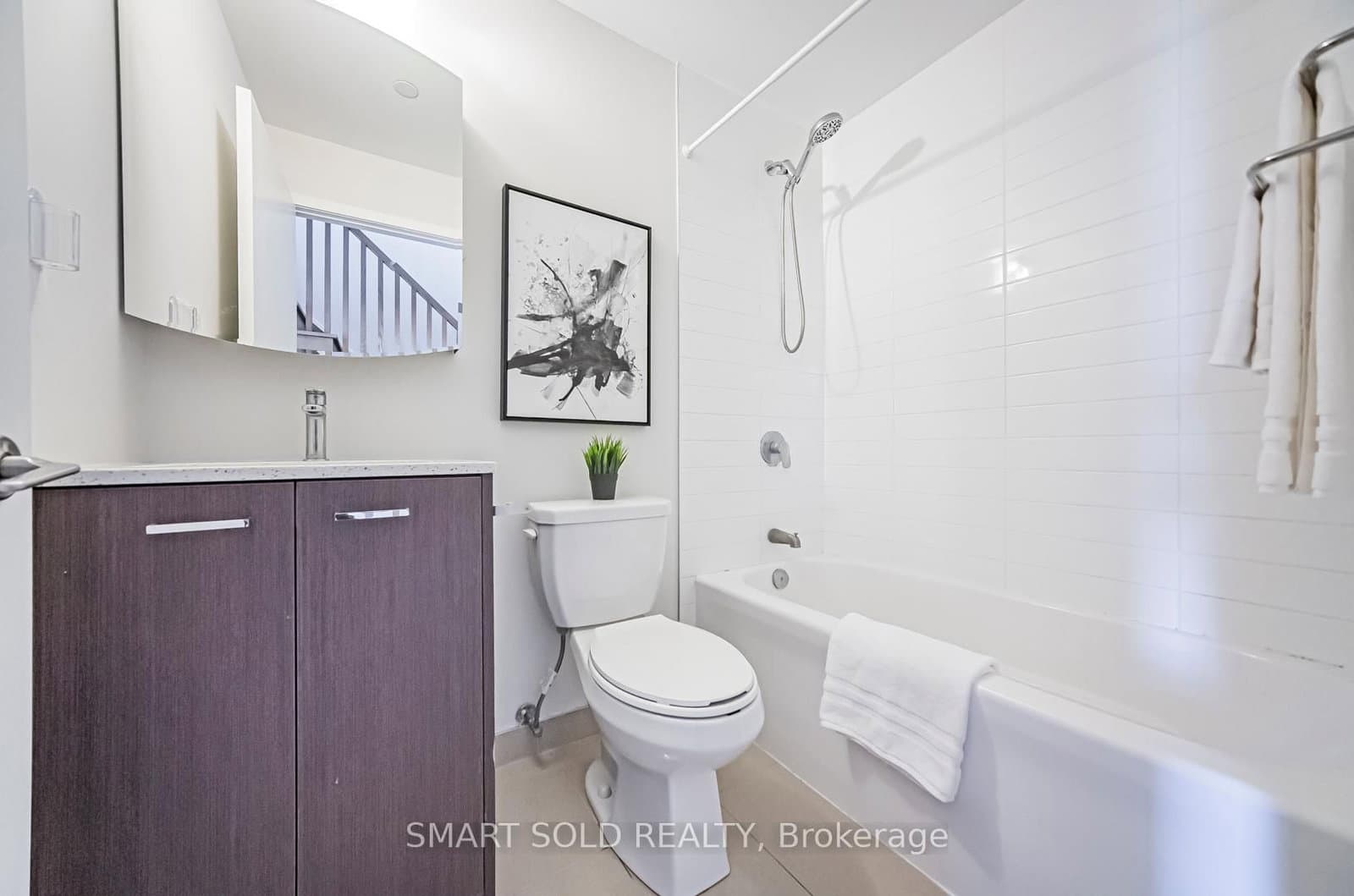 20 Echo Point, Unit 132 thumbnail 39