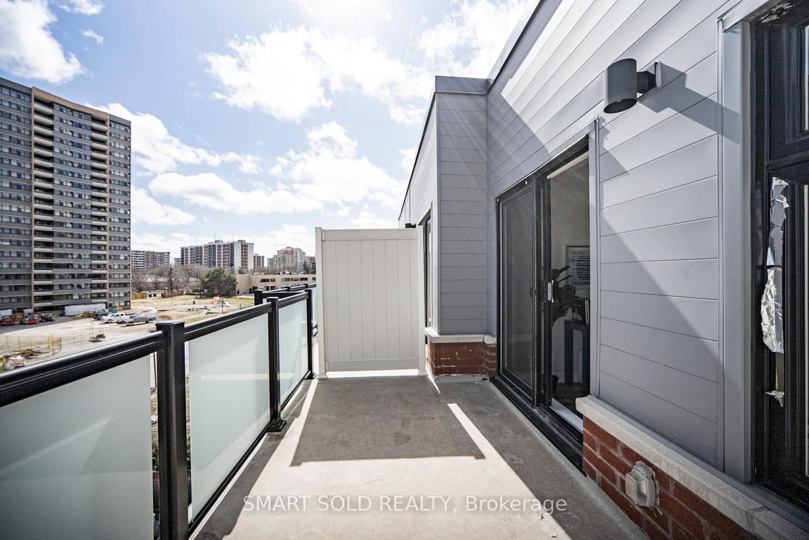 20 Echo Point, Unit 132 thumbnail 44