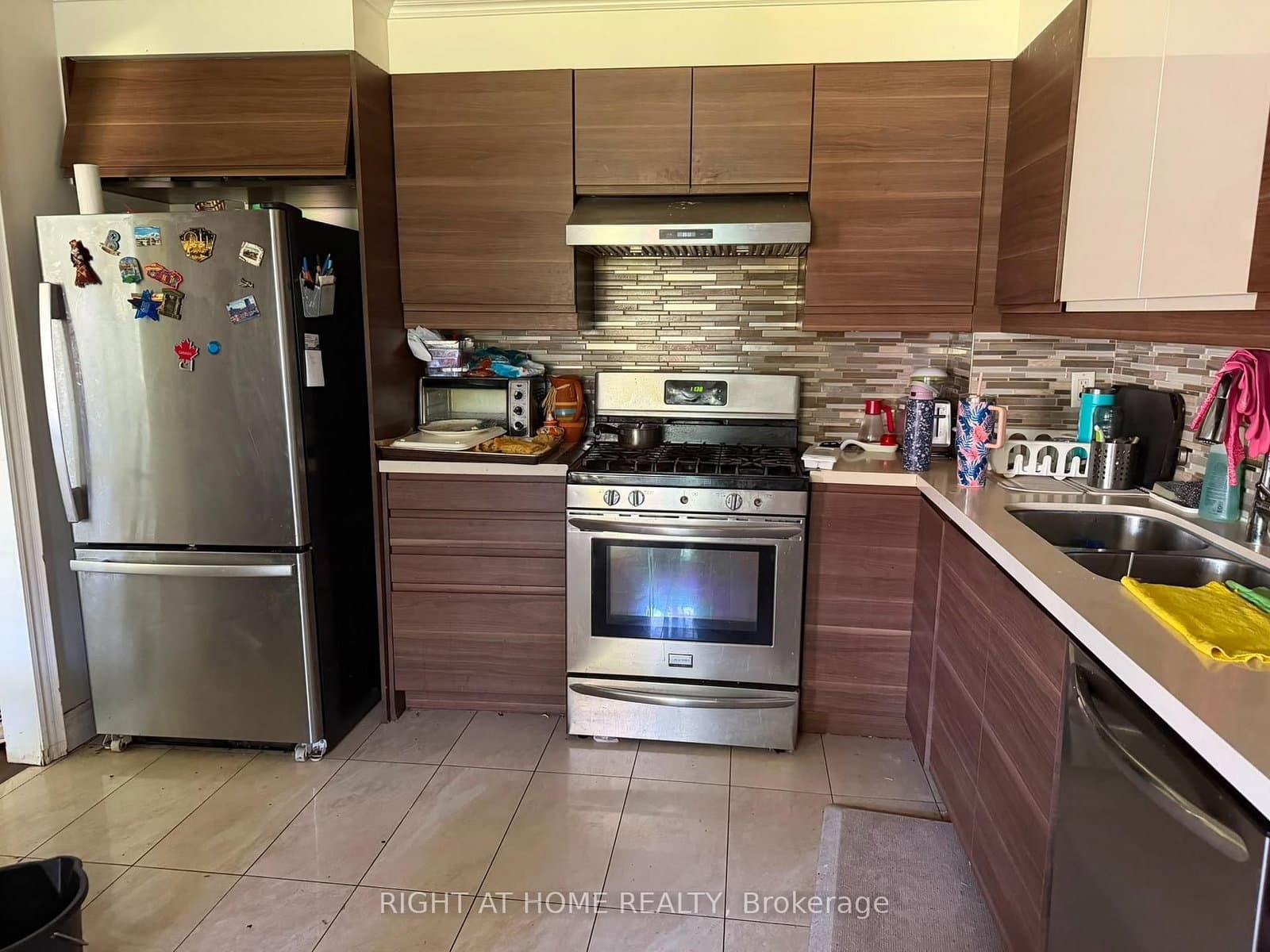 18 Goodfellow Street thumbnail 15