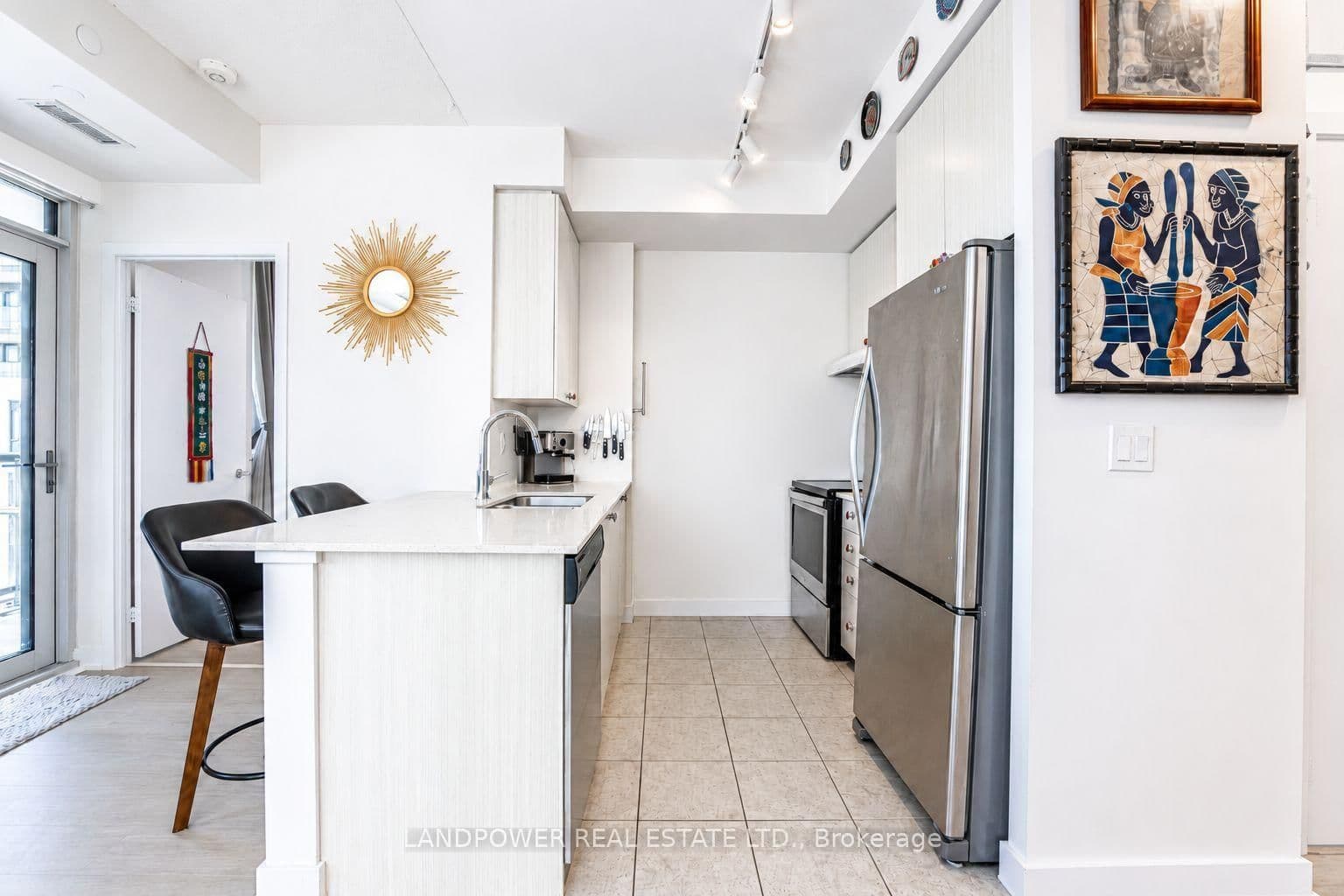 8 Trent Avenue, Unit 824 thumbnail 7