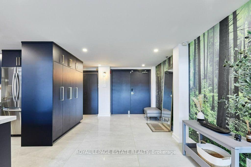 1173 Dundas Street E, Unit 217 thumbnail 4