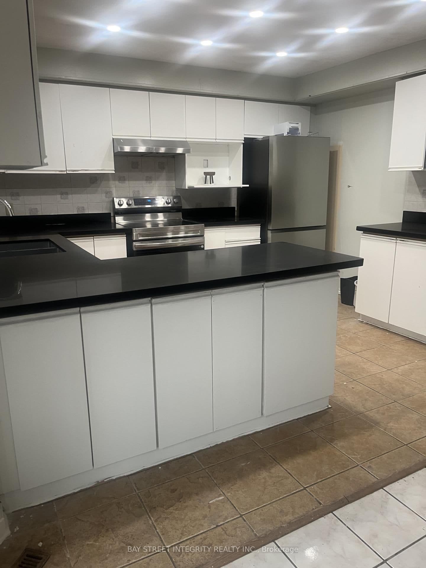 2 Glenheather Terrace, Unit Upper - Image 1