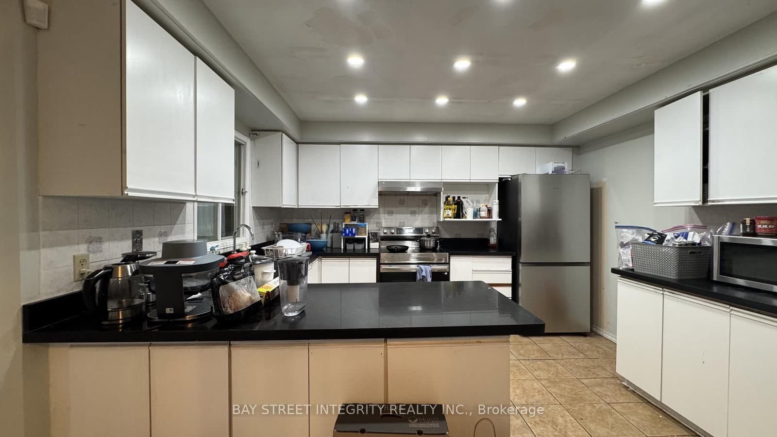 2 Glenheather Terrace, Unit Upper thumbnail 2