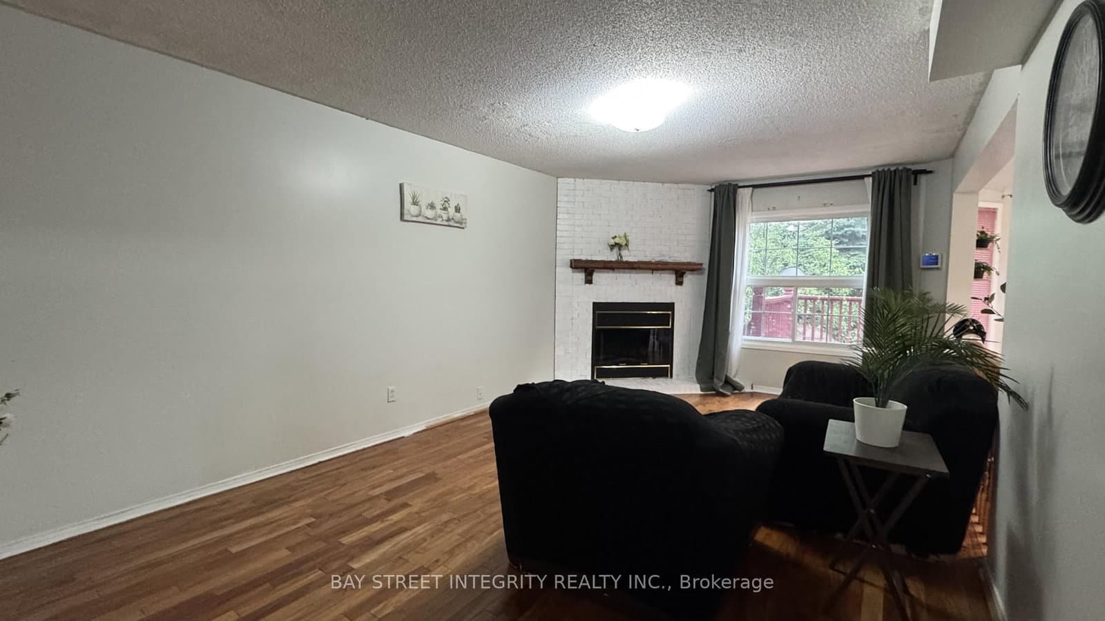 2 Glenheather Terrace, Unit Upper thumbnail 5