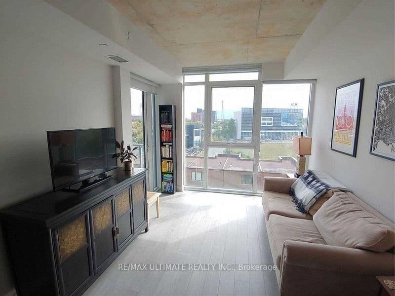 25 Baseball Place, Unit 505 thumbnail 2