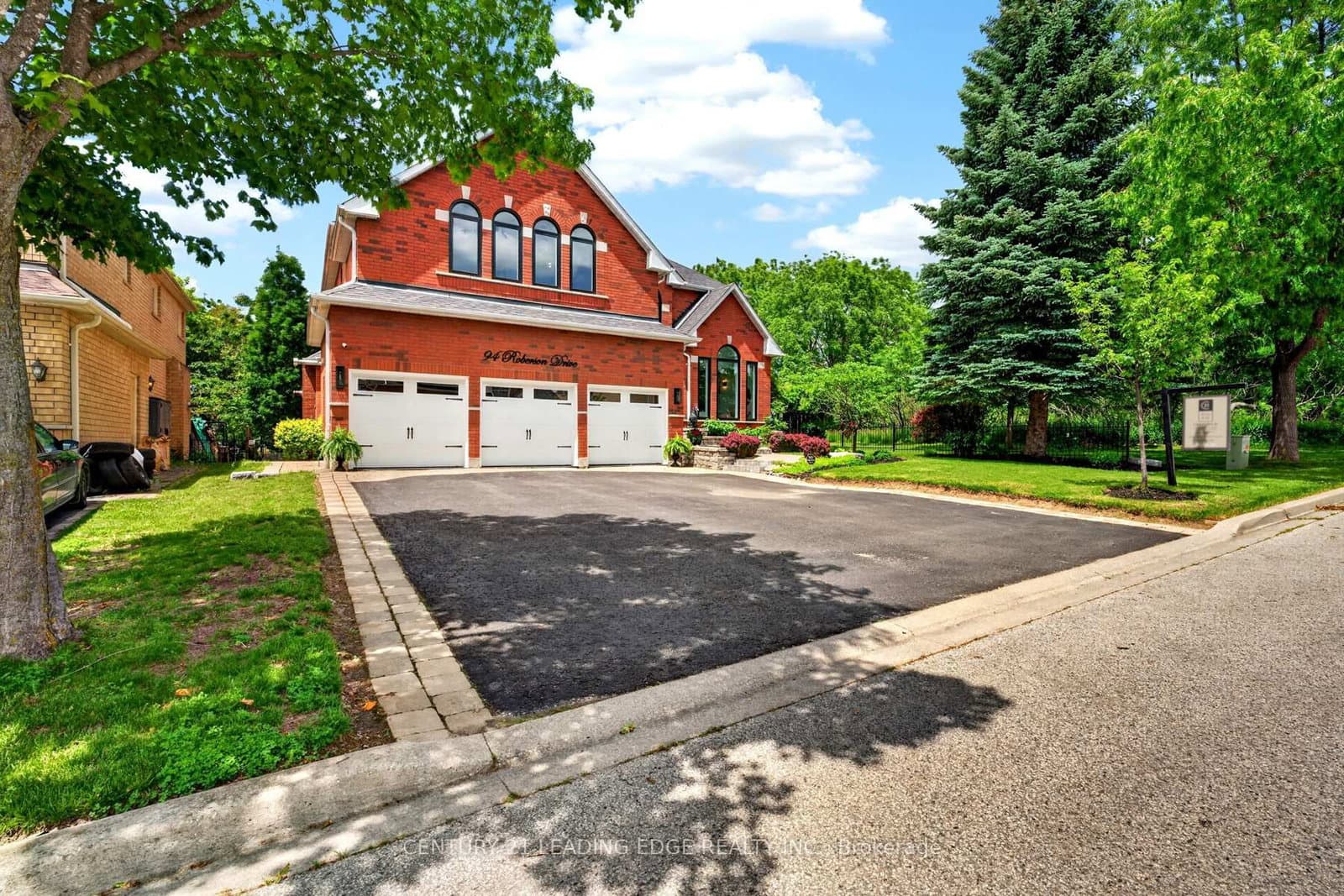 94 Roberson Drive thumbnail 3