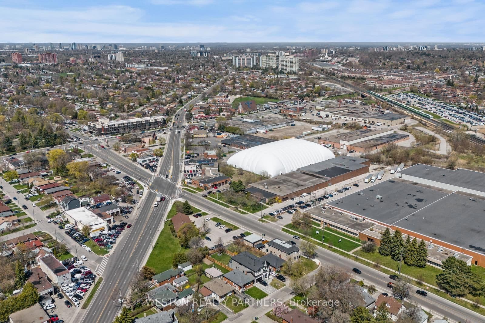 372-374 Kennedy Road thumbnail 6