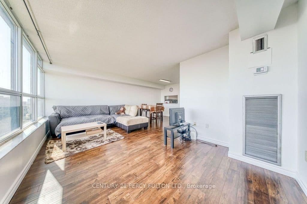 2365 Kennedy Road, Unit 1503 thumbnail 20