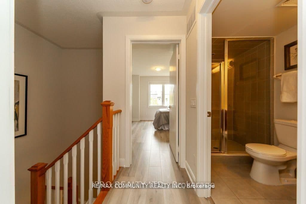 315 Village Green Square Street, Unit TH51 thumbnail 30