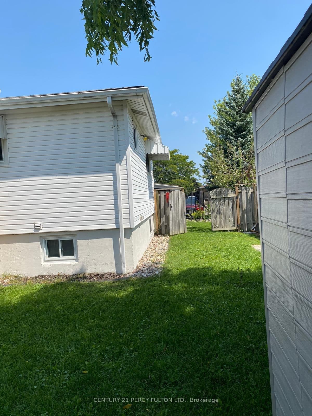 876 Antonio Street thumbnail 26