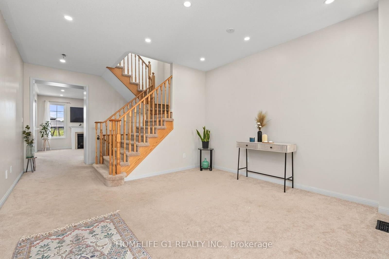 10 Hurst Drive thumbnail 4