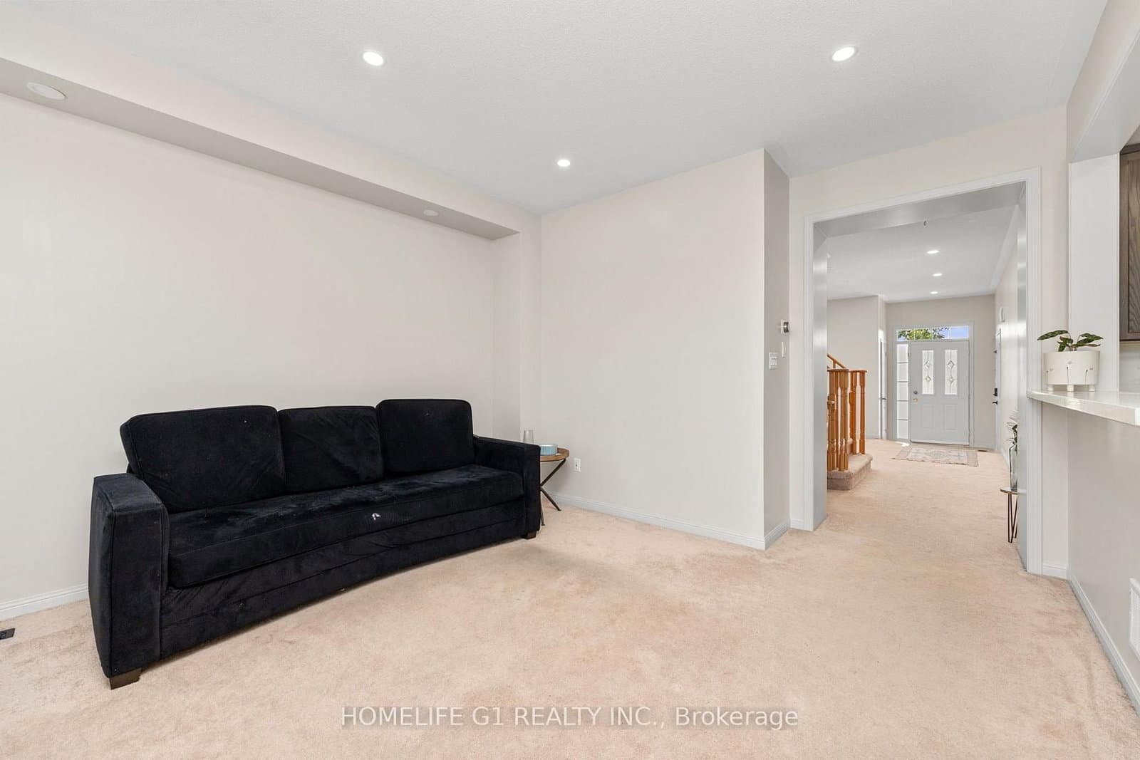 10 Hurst Drive thumbnail 8