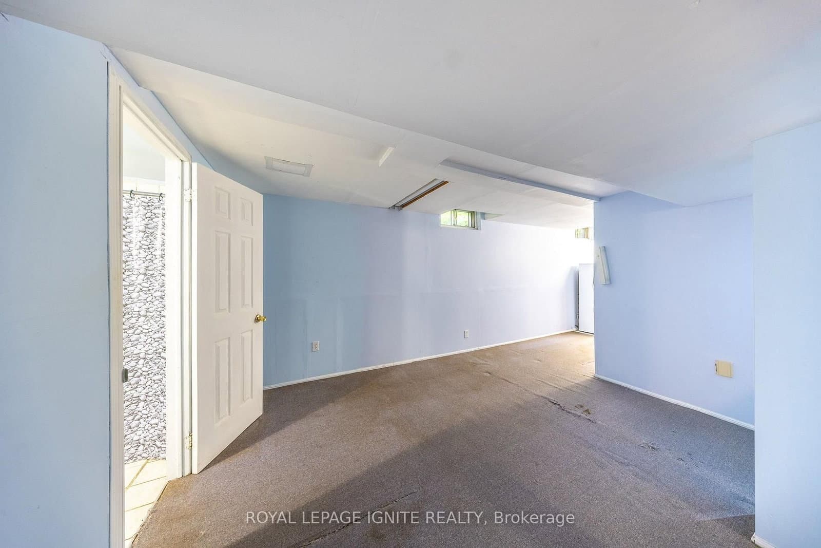3694 Ellesmere Road thumbnail 30