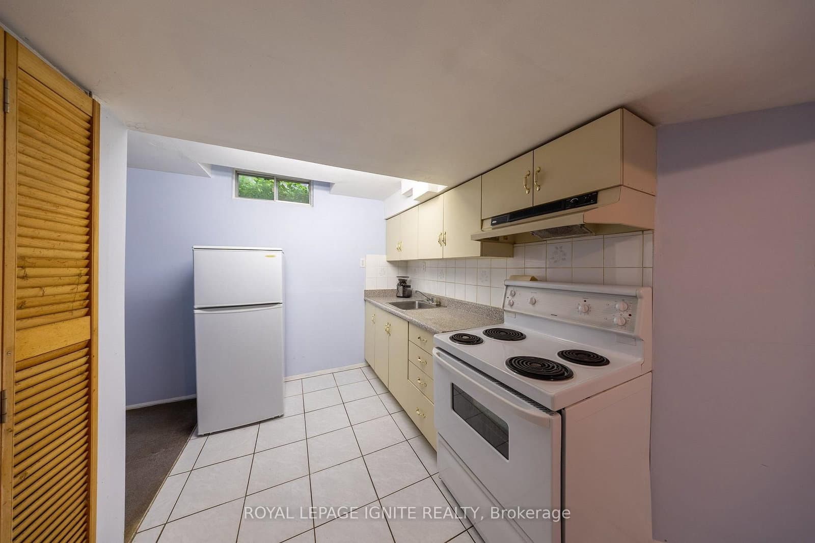3694 Ellesmere Road thumbnail 34