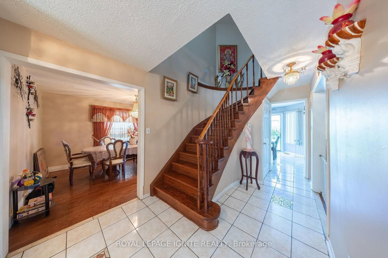 3694 Ellesmere Road thumbnail 6