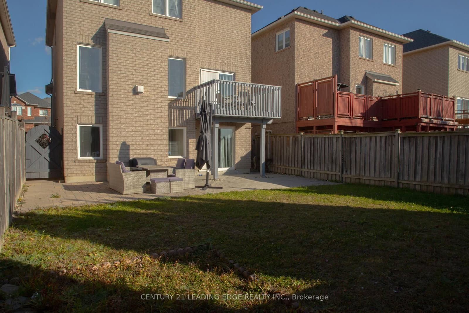 157 Dooley Crescent thumbnail 2
