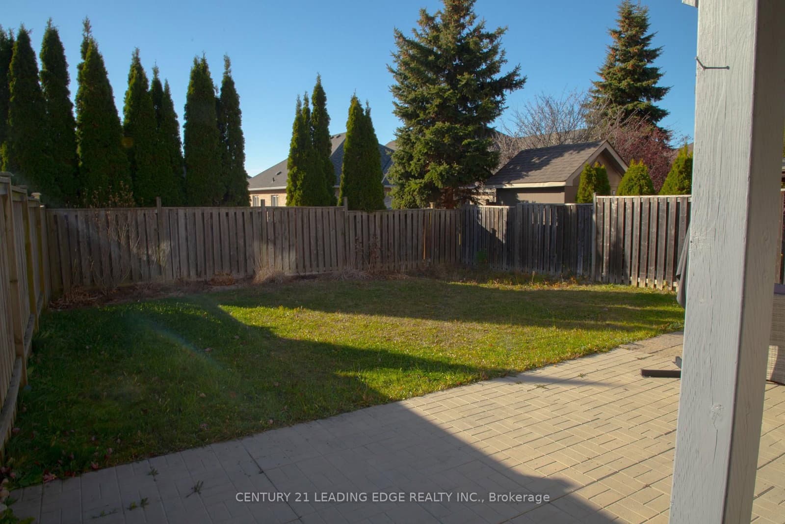 157 Dooley Crescent thumbnail 3