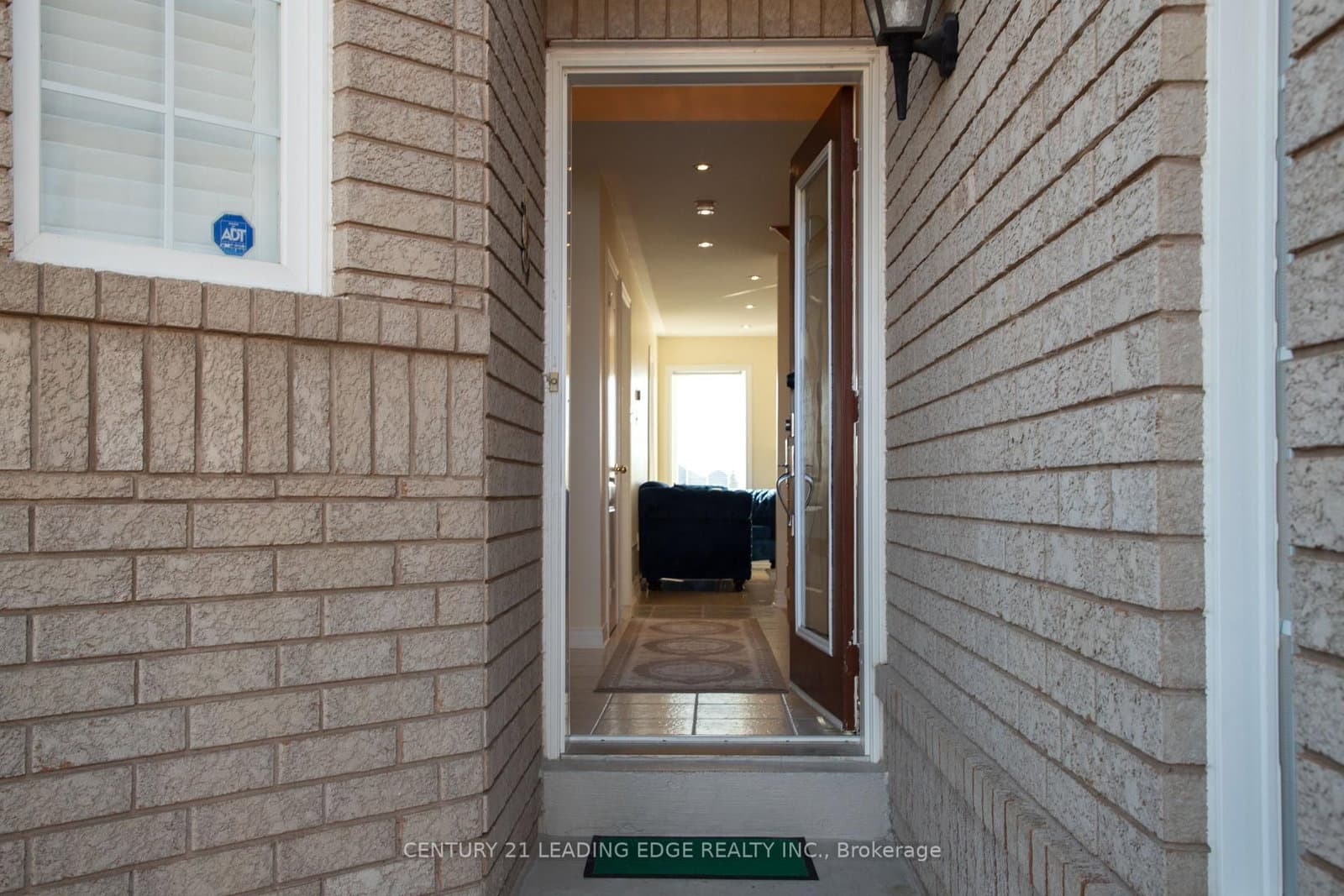 157 Dooley Crescent thumbnail 5