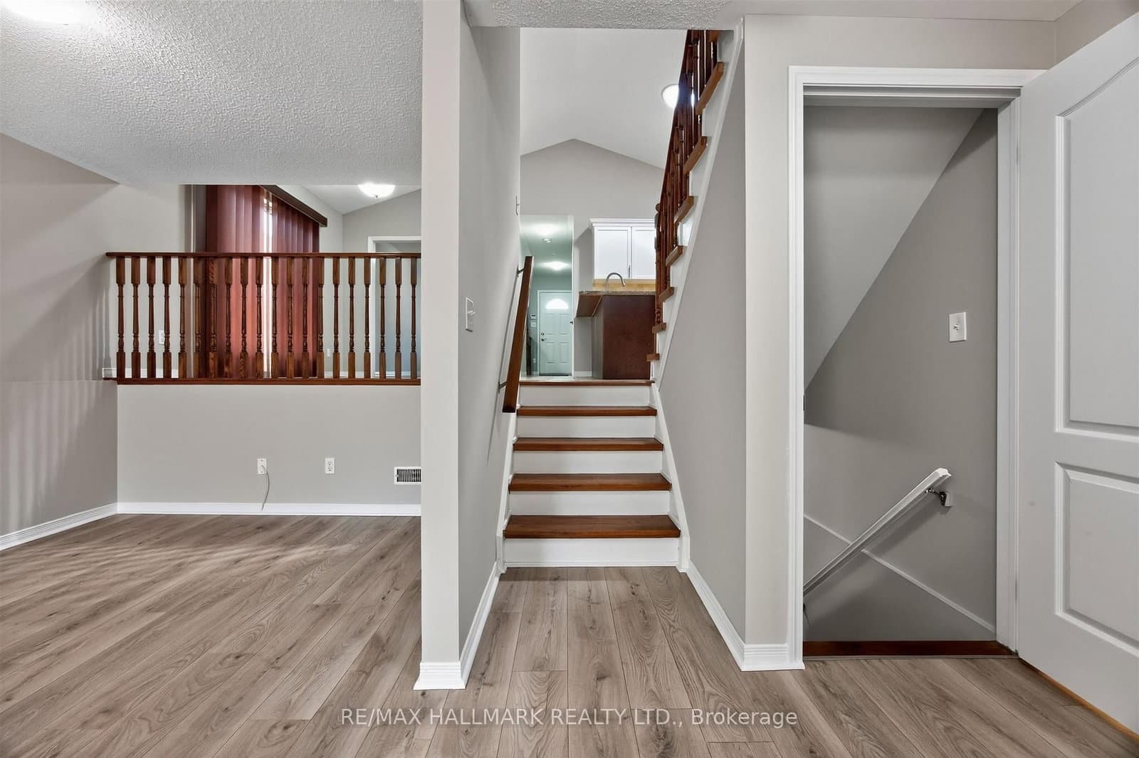 563 Luple Avenue thumbnail 40