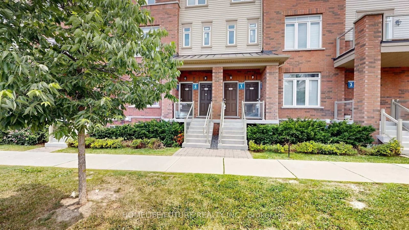 2736 William Jackson Drive thumbnail 2