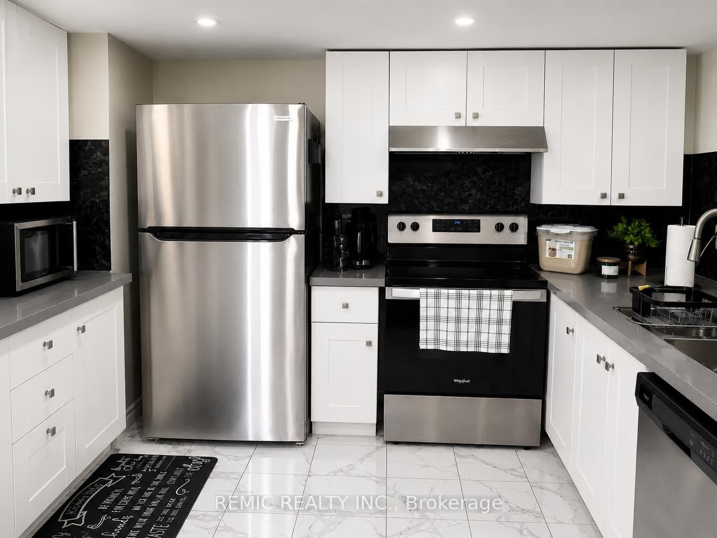 234 William Fair Drive thumbnail 32