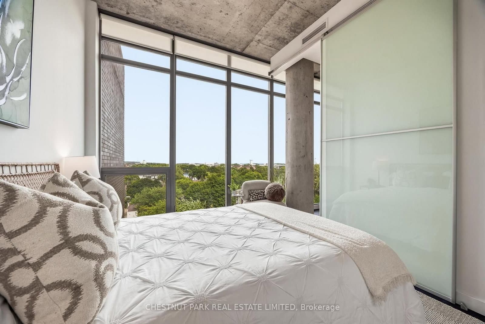 90 Broadview Avenue, Unit 901 thumbnail 10