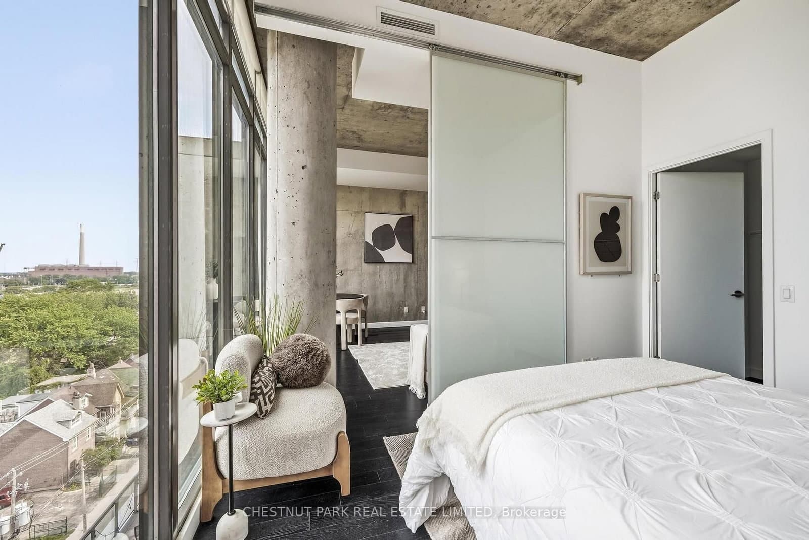 90 Broadview Avenue, Unit 901 thumbnail 11