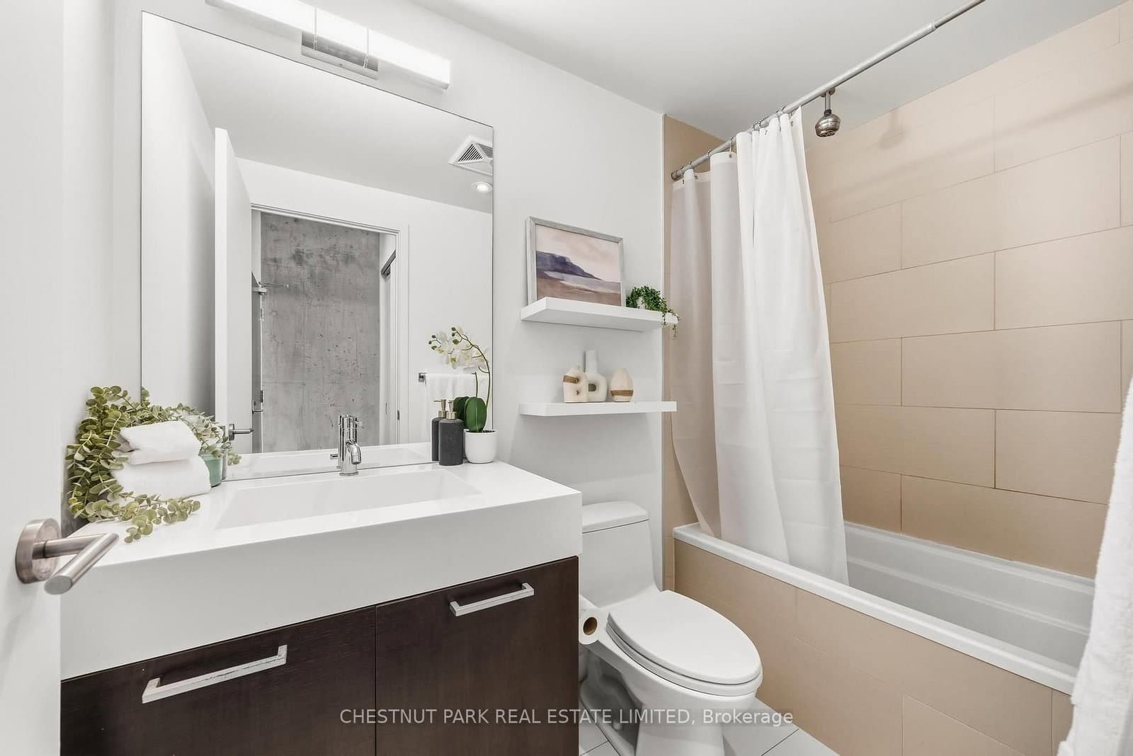 90 Broadview Avenue, Unit 901 thumbnail 14