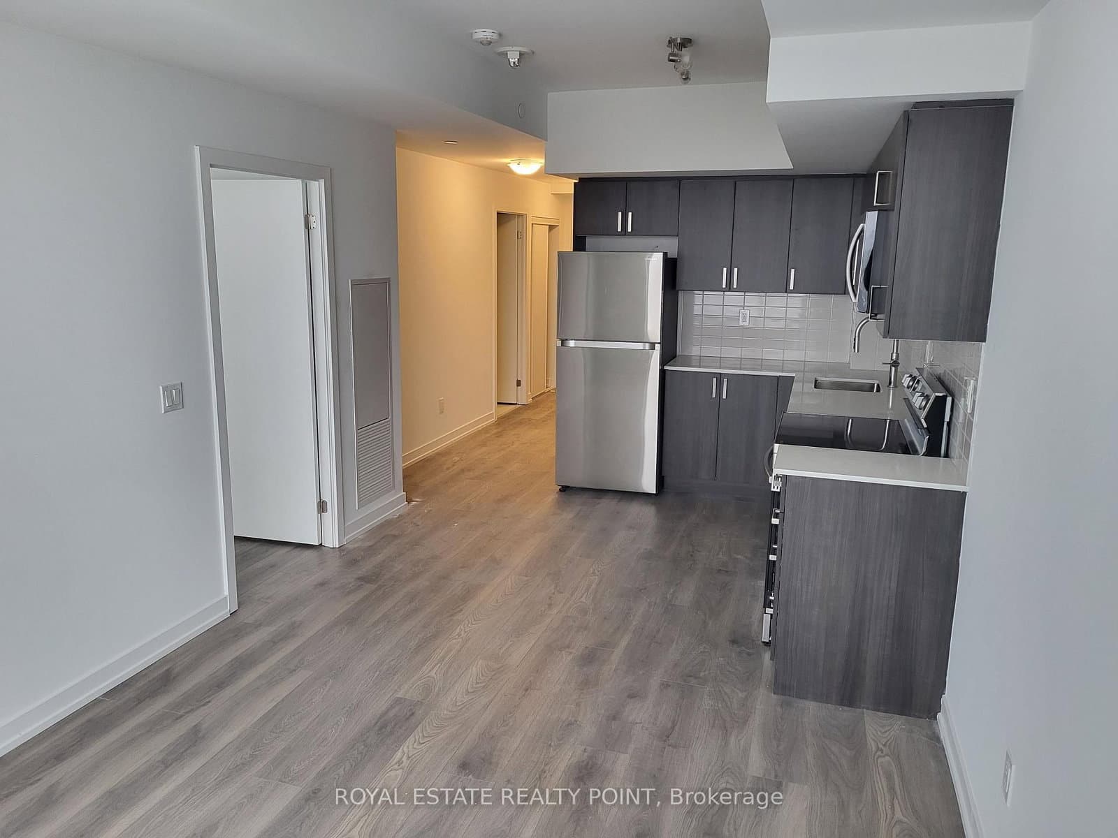 1435 Celebration Drive, Unit 2409 thumbnail 5