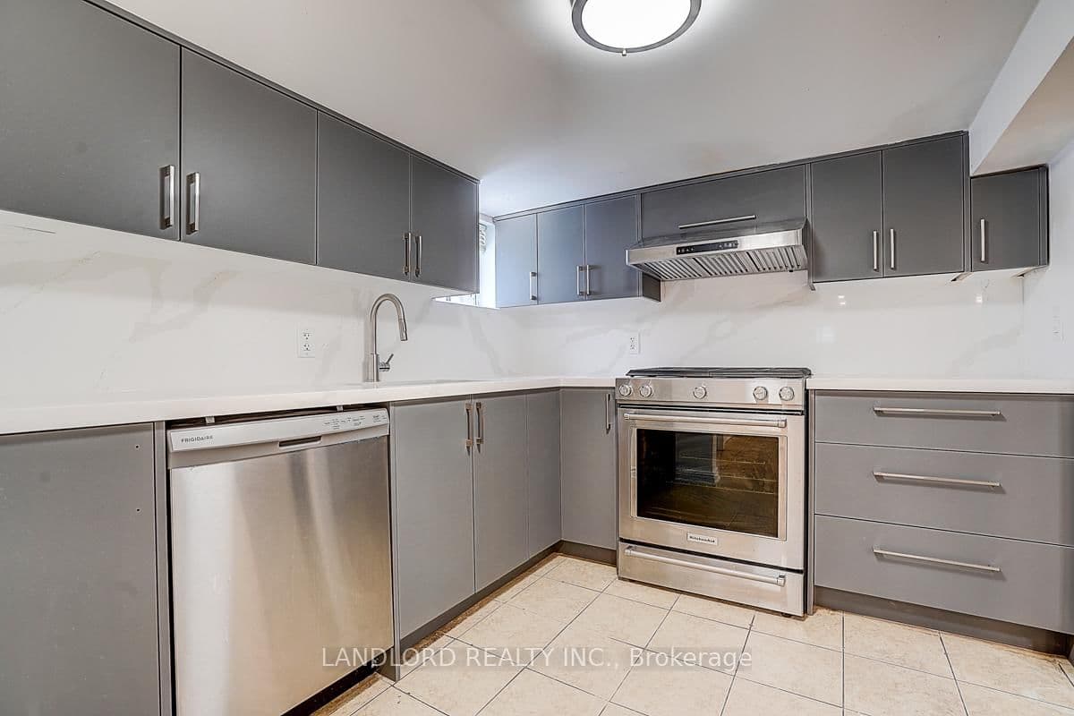 79 O'Connor Drive, Unit Lower thumbnail 10