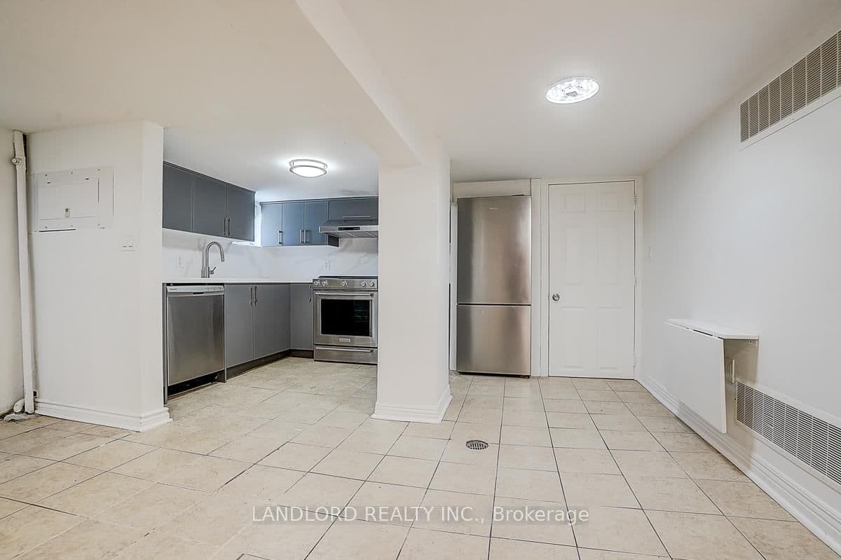 79 O'Connor Drive, Unit Lower thumbnail 17