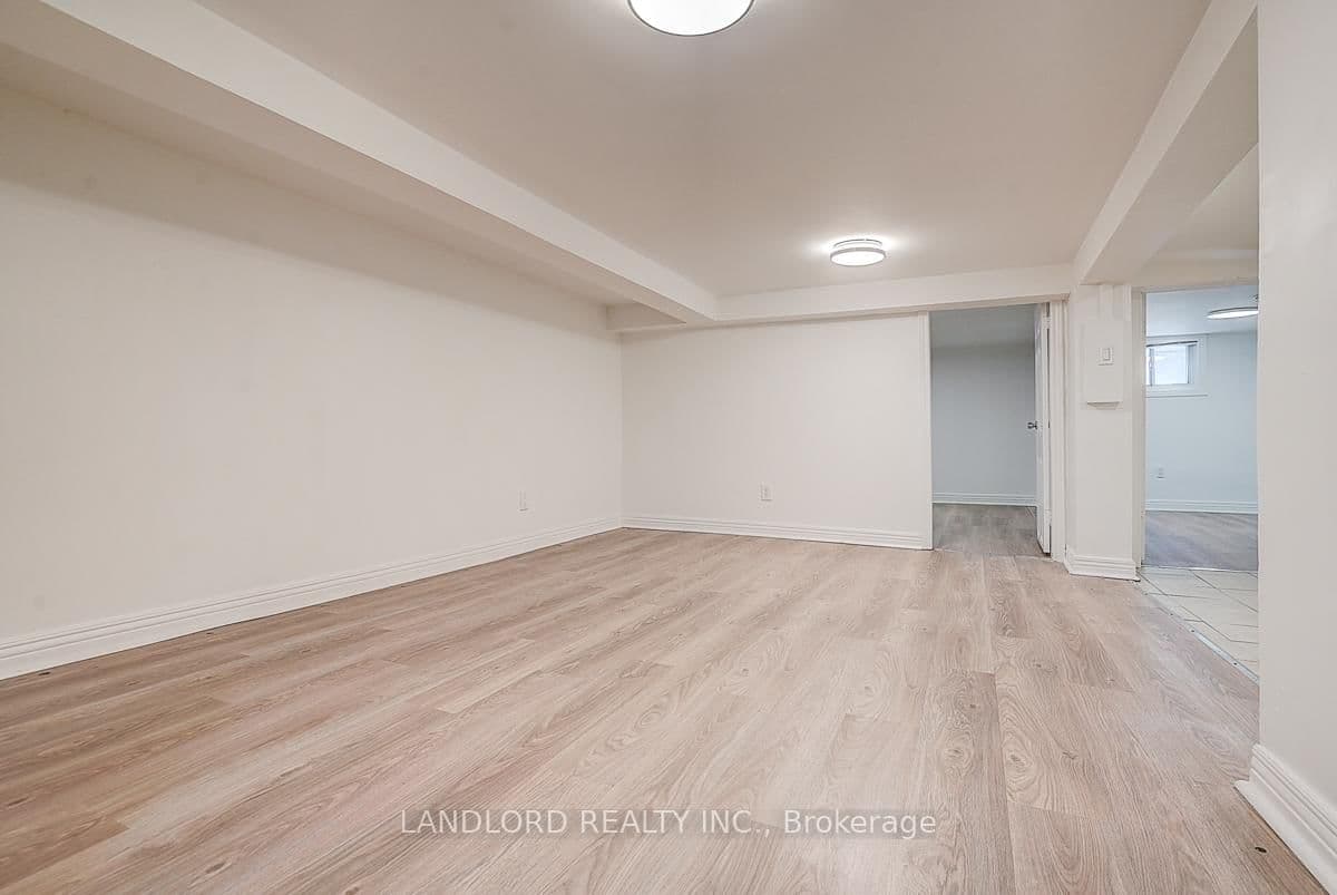 79 O'Connor Drive, Unit Lower thumbnail 22