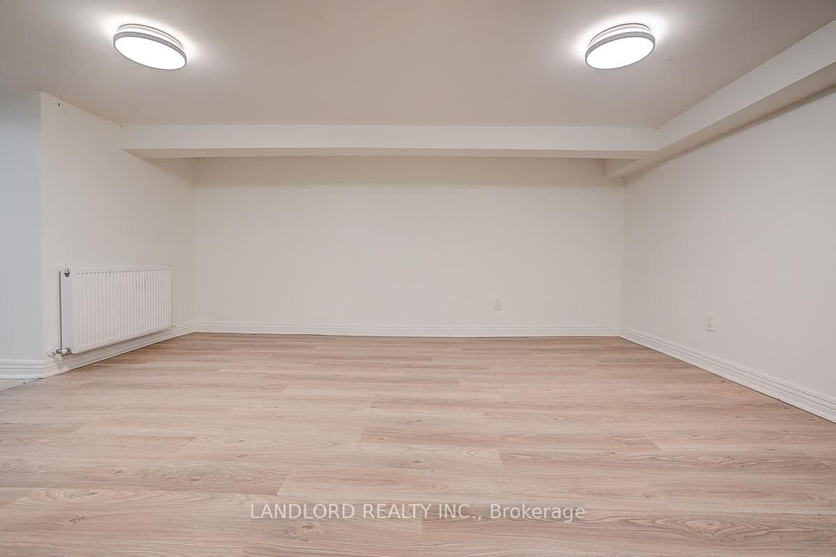 79 O'Connor Drive, Unit Lower thumbnail 25