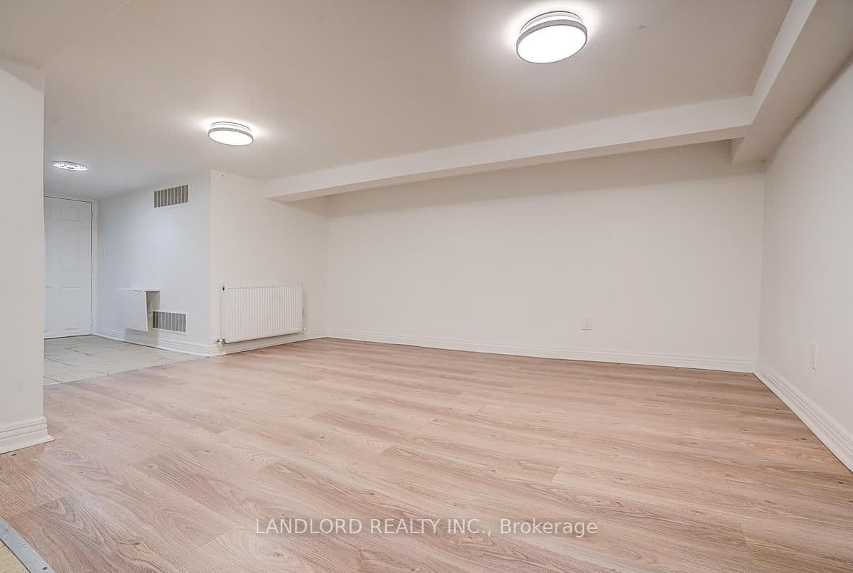 79 O'Connor Drive, Unit Lower thumbnail 26