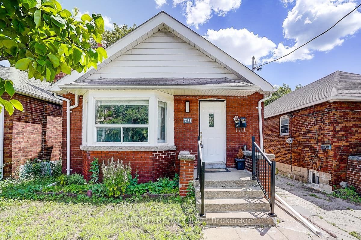 79 O'Connor Drive, Unit Lower thumbnail 3