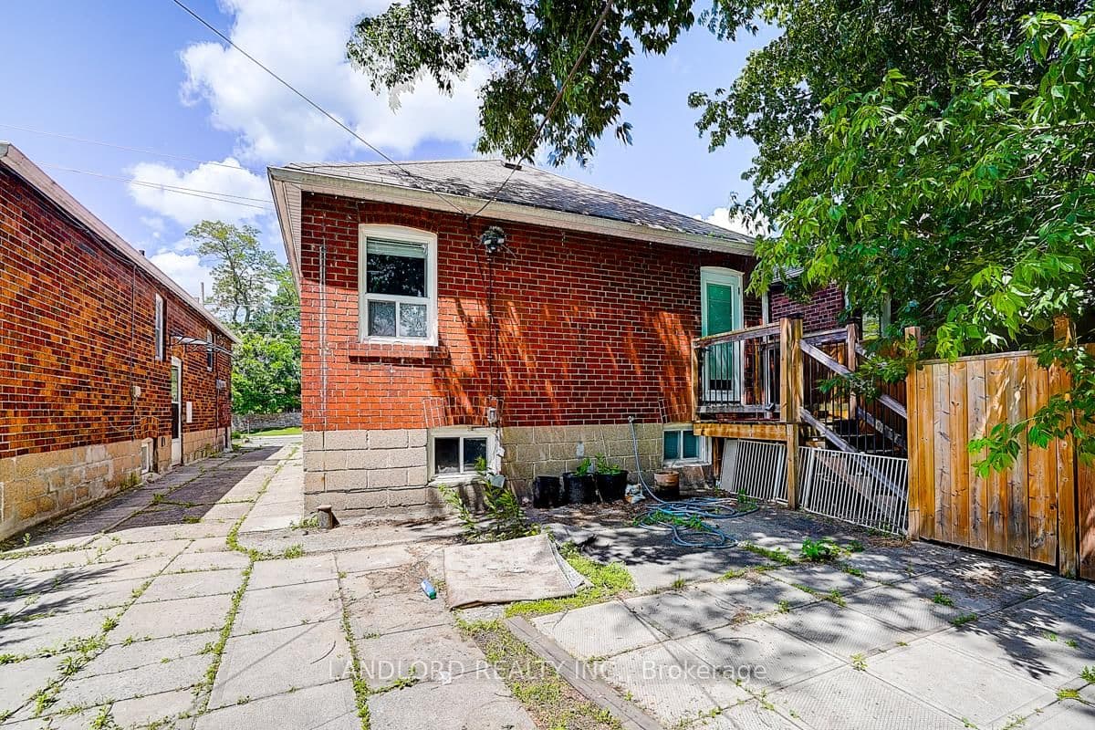 79 O'Connor Drive, Unit Lower thumbnail 5