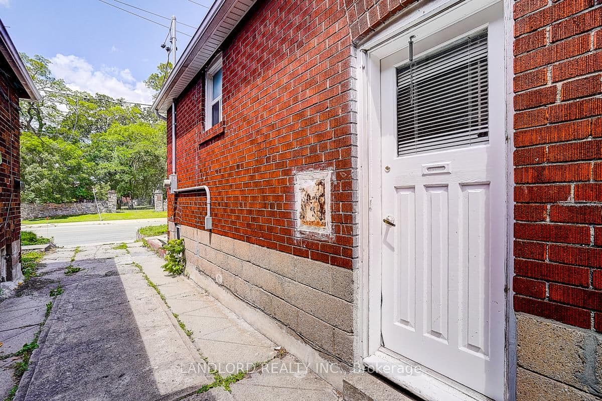 79 O'Connor Drive, Unit Lower thumbnail 8