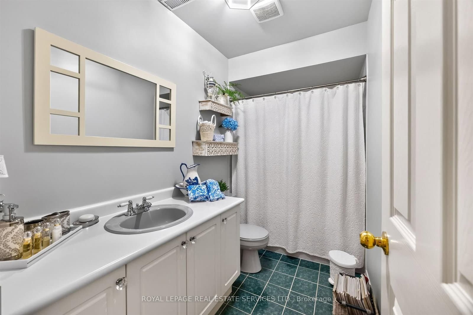 45 Rosemarie Crescent thumbnail 34