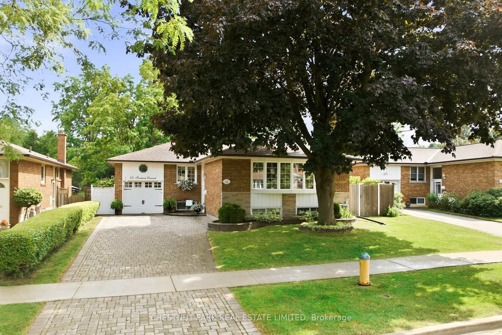 44 Fareham Crescent thumbnail 2