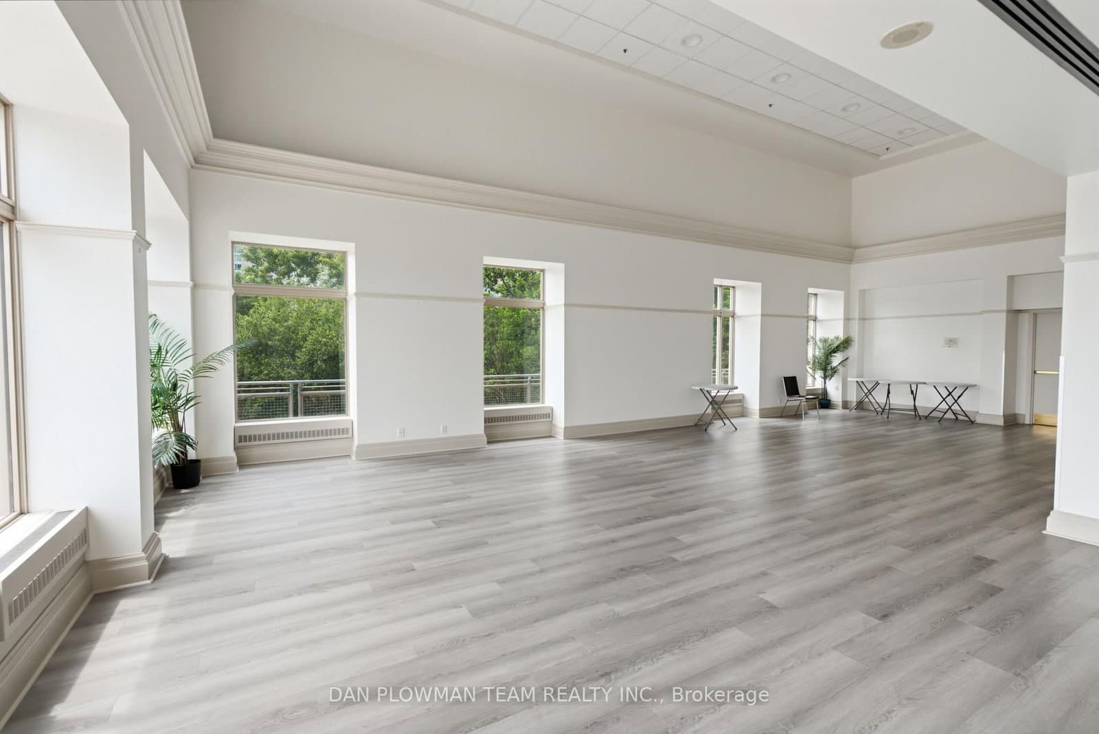 8 Lee Centre Drive, Unit 913 thumbnail 19