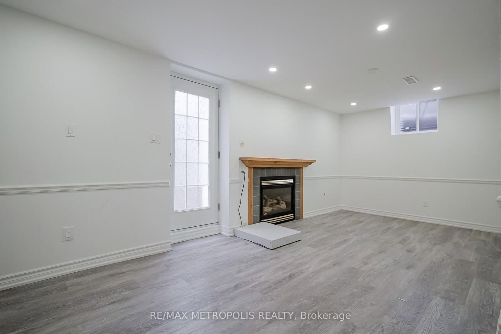 570 Springview Drive, Unit BSMT thumbnail 6